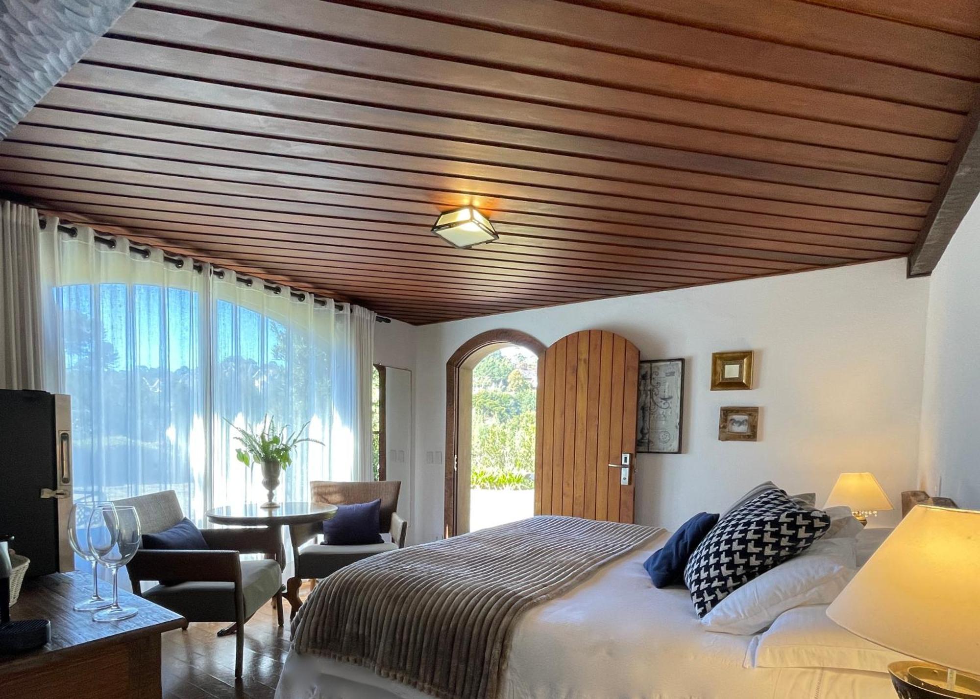 Alma Hotel Campos do Jordao Luaran gambar